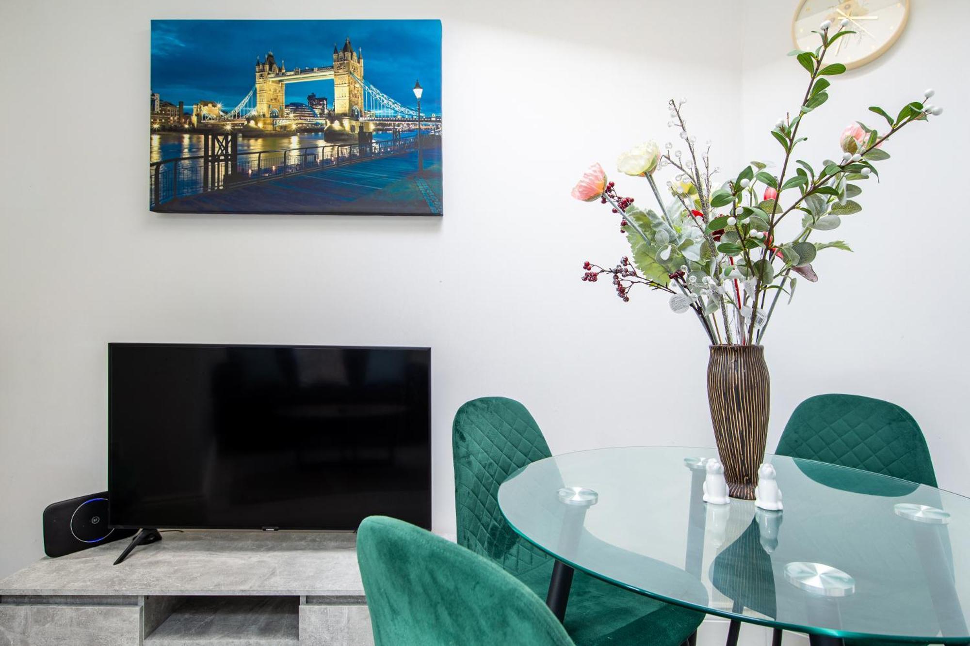 Cosy 1 Bed Apartment With Free Parking Close To Underground Station Zone 2 For Quick Access To Central London Up To 5 Guests Esterno foto
