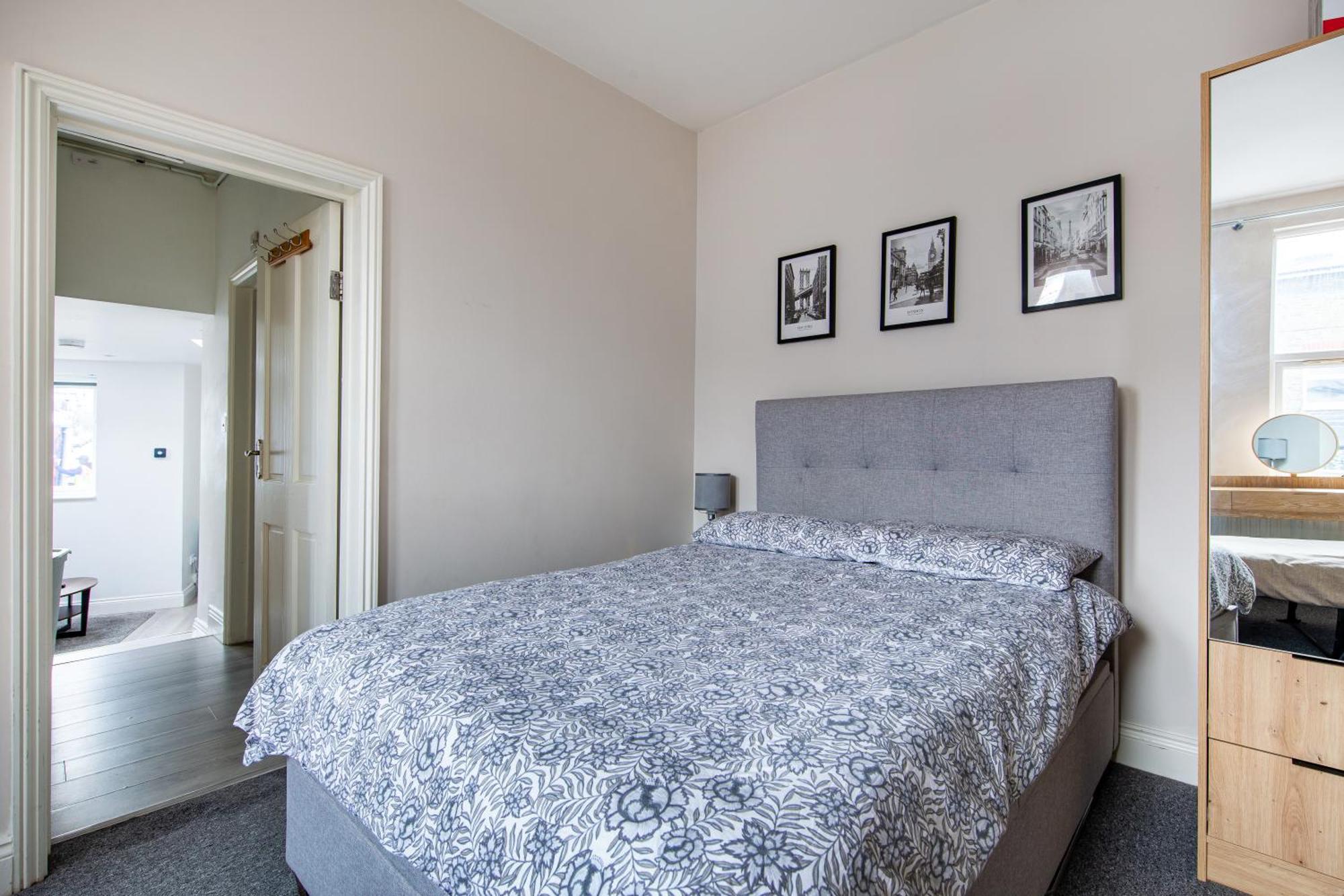 Cosy 1 Bed Apartment With Free Parking Close To Underground Station Zone 2 For Quick Access To Central London Up To 5 Guests Esterno foto