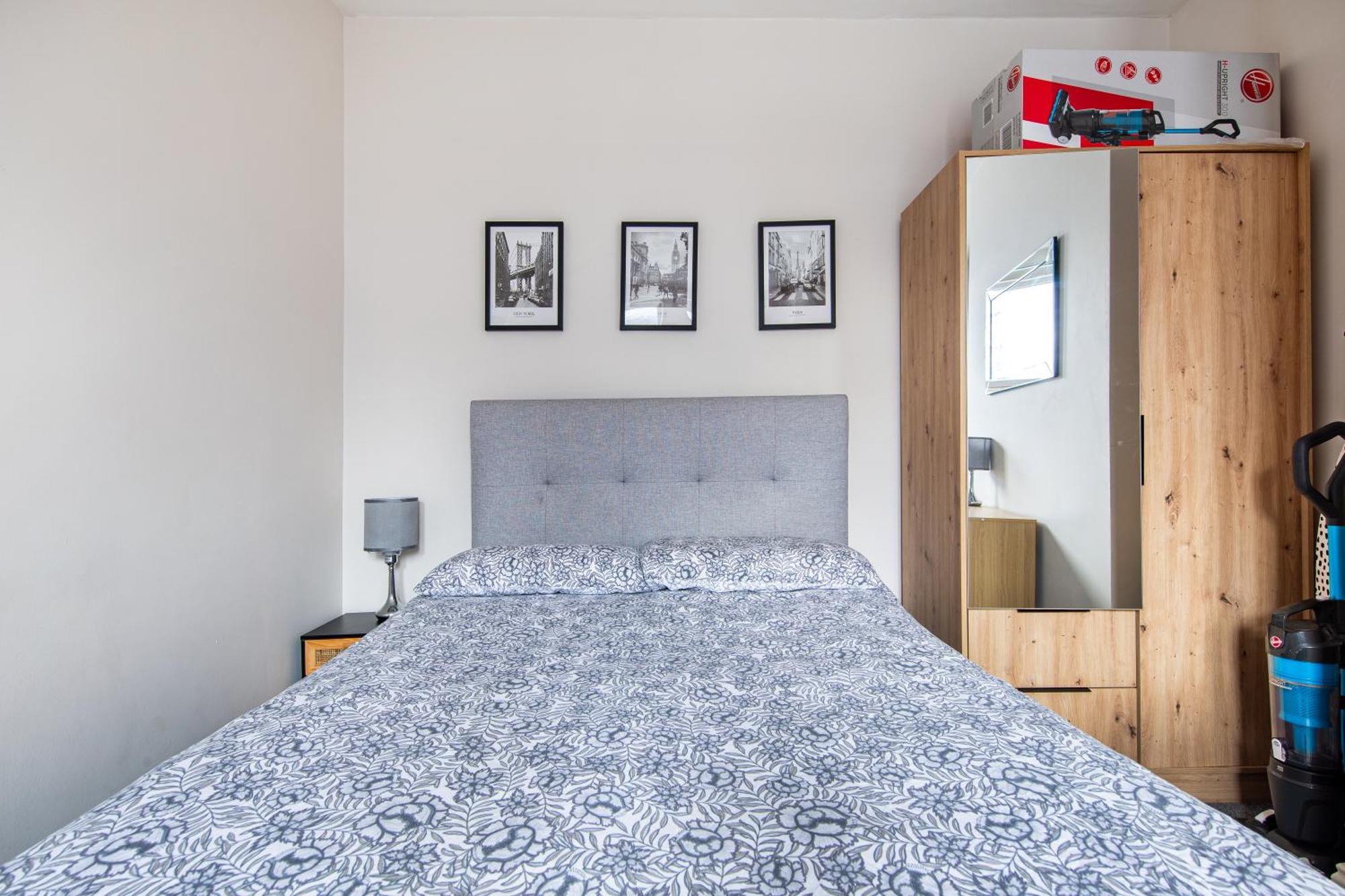 Cosy 1 Bed Apartment With Free Parking Close To Underground Station Zone 2 For Quick Access To Central London Up To 5 Guests Esterno foto
